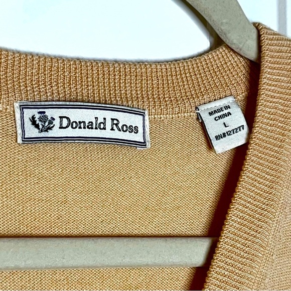 Men's Butter Yellow Sweater Vest by Donald Rose. - Picture 2 of 7